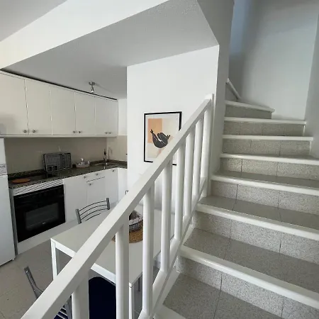 Apartment Gustamar 16 *